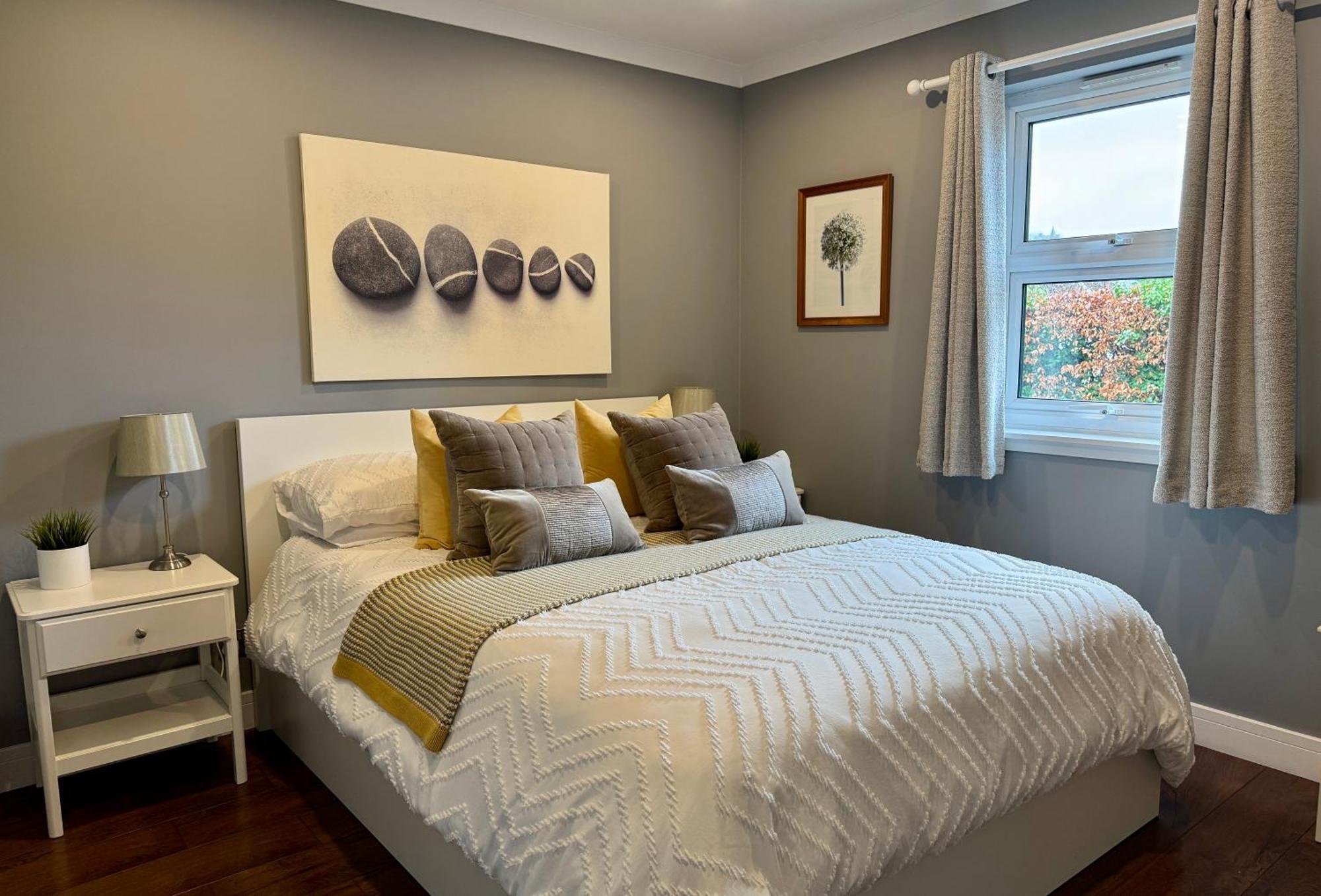 Holly Lodge - 2 X Kingsize Bedrooms With Private Entrance And Free Parking-New Shower Room Обан Екстер'єр фото